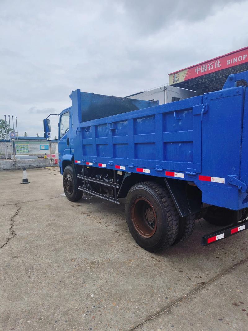 南骏自卸车报价及图片大全,南骏新款自卸车图片