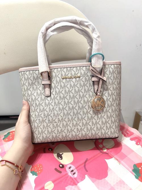 mk官网女包,mk包官网价格图片新款