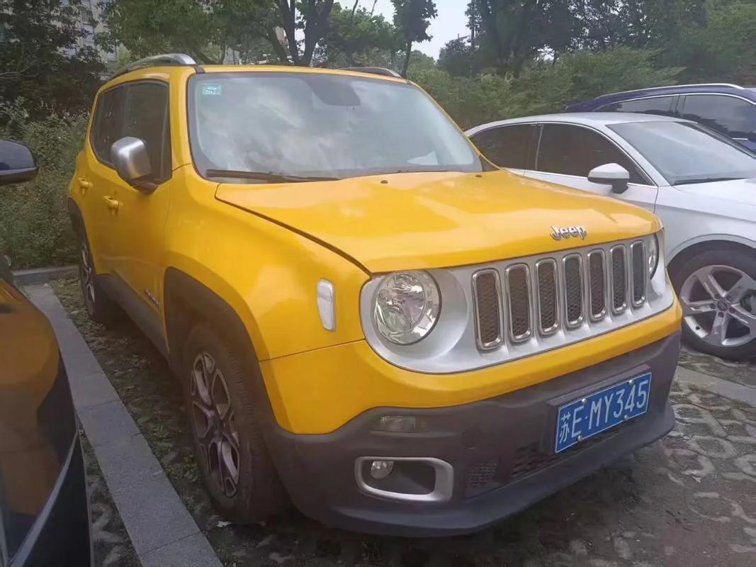 jeep自由侠电子说明书(17款自由侠说明书)